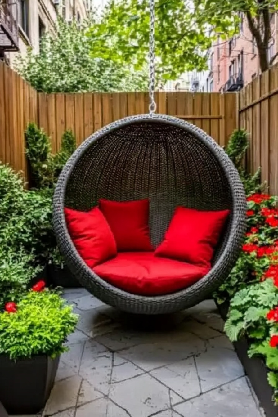 Hanging Egg Chair