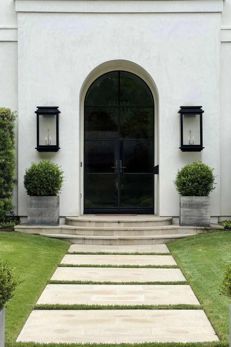 Boxwood Entryway Planters